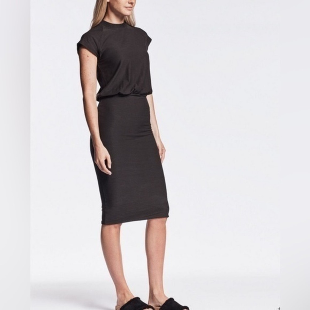 James Perse Blouson Raglan Surf Dress in Carbon